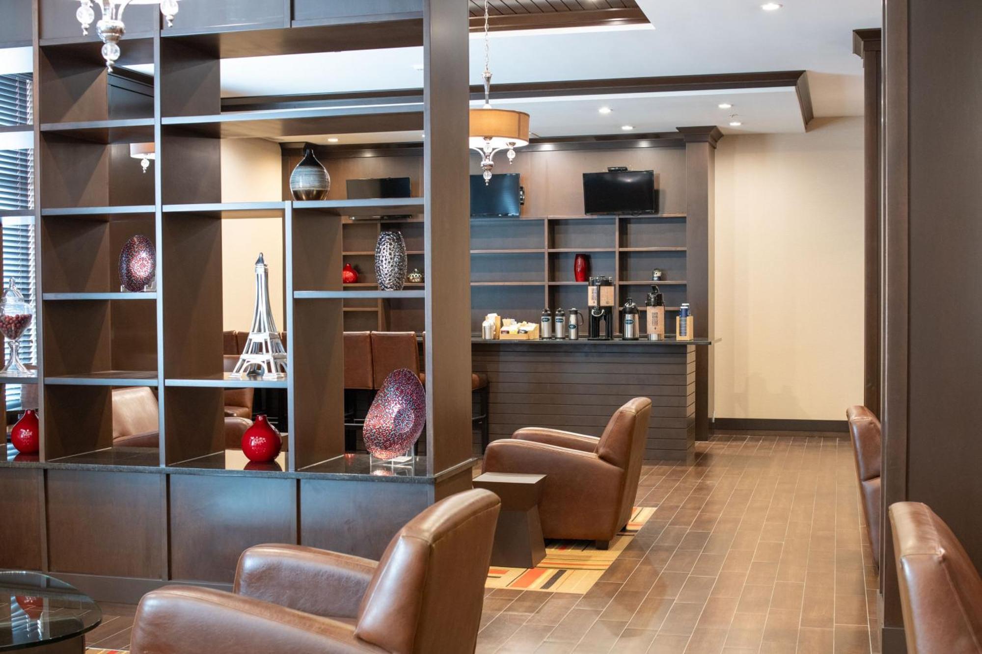 Four Points By Sheraton Edmonton International Airport Ниску Экстерьер фото