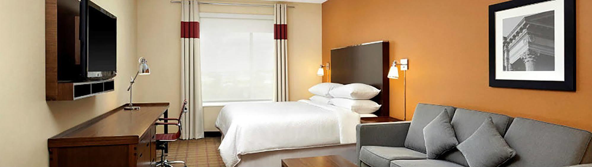 Four Points By Sheraton Edmonton International Airport Ниску Экстерьер фото