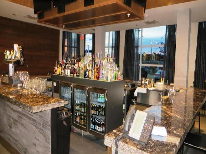 Four Points By Sheraton Edmonton International Airport Ниску Экстерьер фото